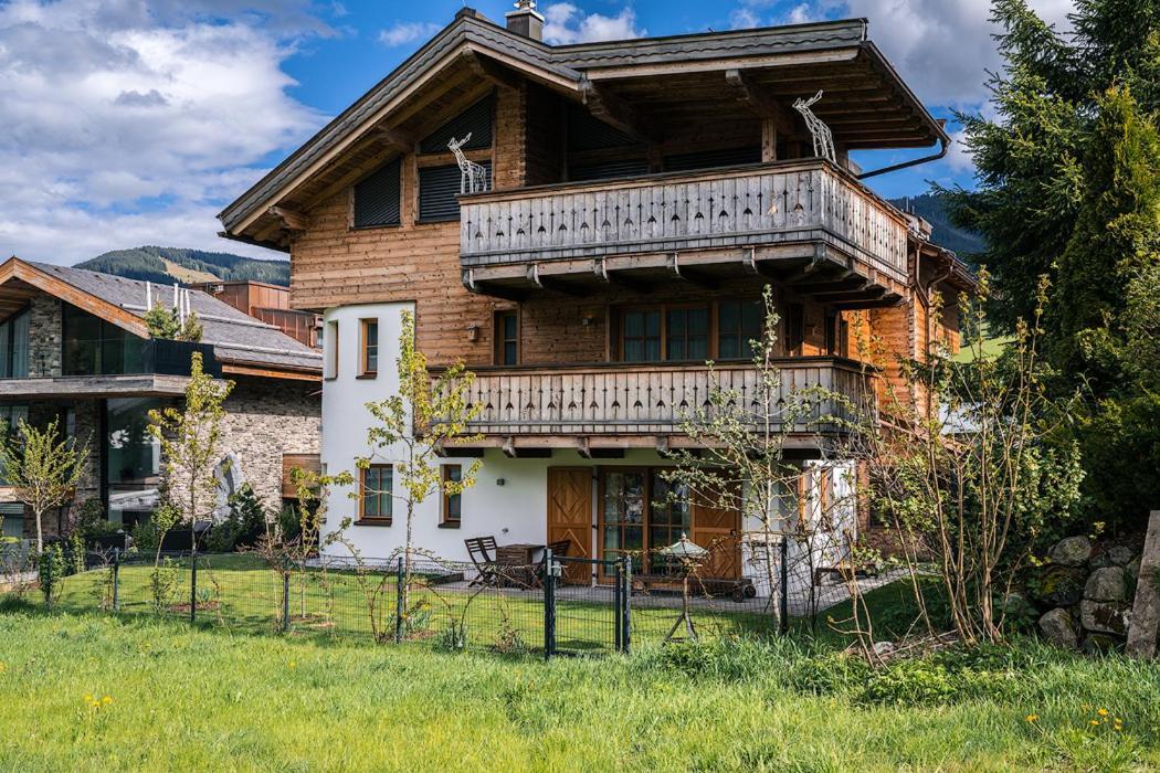 Steinberghaus Apartments Leogang Bagian luar foto